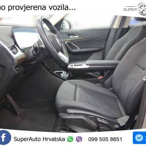 BMW iX1 30 xDrive Aut X-line 313 KS, ACC+KAM+GR SJED+LED+VIRT