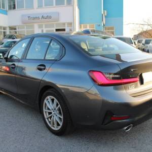 BMW serija 3 320d xDrive AUTOMATIK *LED, NAVIGACIJA*