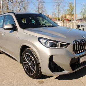 BMW X1 18i AUTOMATIK M-paket *LED, NAVIGACIJA, KAMERA*