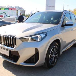 BMW X1 18i AUTOMATIK M-paket *LED, NAVIGACIJA, KAMERA*