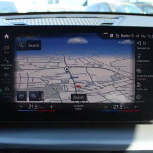 BMW X1 18i AUTOMATIK M-paket *LED, NAVIGACIJA, KAMERA*