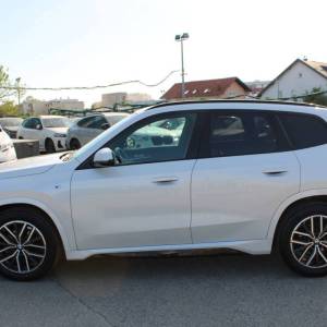 BMW X1 20d xDrive AUTOMATIK M-paket *LED, NAVIGACIJA, KAMERA*