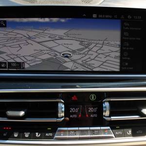 BMW X5 xDrive 45e M-paket *LED, NAVIGACIJA, KAMERA*