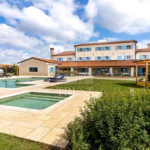 BOUTIQUE HOTEL S BAZENOM – 3 KM OD MORA, PULA, ISTRA