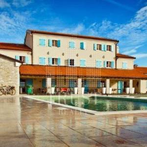 BOUTIQUE HOTEL S BAZENOM – 3 KM OD MORA, PULA, ISTRA