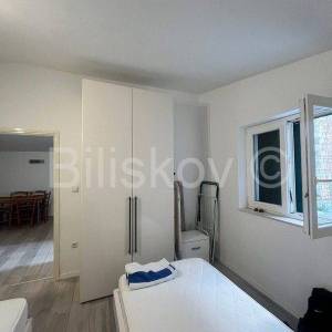 Brač, Milna, prodaja dvosoban stan 80 m2