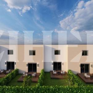 BREZOVICA, PRODAJA, 12  KUĆA U NIZU, 89 M2 +  PM + VRT, NOVOGRADNJA