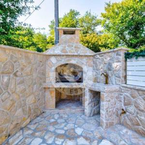 Bribir, Samostojeća kuća sa bazenom, 110m2