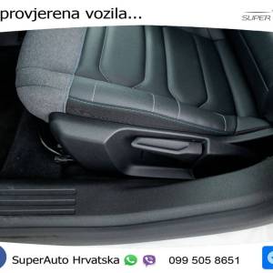 Citroen e-C4 X 50 kWh Shine 136 KS, LED+ACC+GR SJED+KAM+VIRT+HEAD