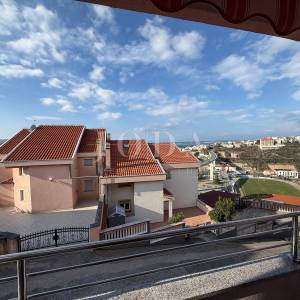 Crikvenica – prostran 3S+DB stan, mirna lokacija, 550 m od mora, parking