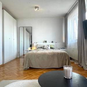 Črnomerec, adaptiran 1-sobni stan 33m2 s terasom, odlična lokacija