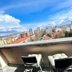 Črnomerec, adaptiran 1-sobni stan 33m2 s terasom, odlična lokacija