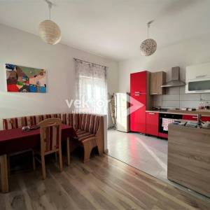 Donji Zamet, etaža 106m2, 3-soban s dnevnim boravkom i okućnicom