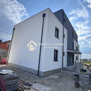 Dugo selo,4-soban stan(S1)140m2 s  prostranim vrtom s 3 strane + 2 PM