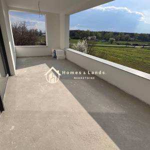 Dugo selo,4-soban stan(S1)140m2 s  prostranim vrtom s 3 strane + 2 PM