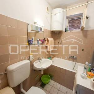 Dvosoban stan na Meterizama