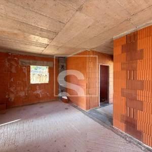 Dvosoban stan, novogradnja, Pješčana uvala - prizemlje s dvorištem