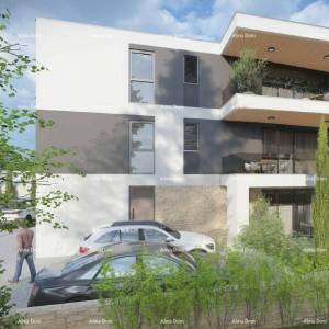 Dvosoban stan s velikim vrtom 100 metara do rive.