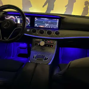 E klasa 220 u top stanju pod garancijom