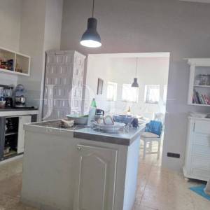 Ekskluzivna kuća u Jadranovu s bazenom, pogledom na more i velikom parcelom