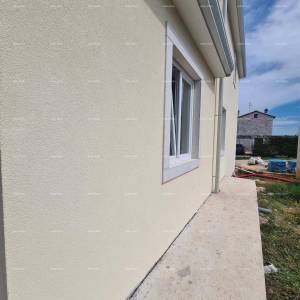 Elegantna vila u mirnom okruženju nadomak mora s pogledom na vinograde i maslinike