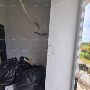 Elegantna vila u mirnom okruženju nadomak mora s pogledom na vinograde i maslinike