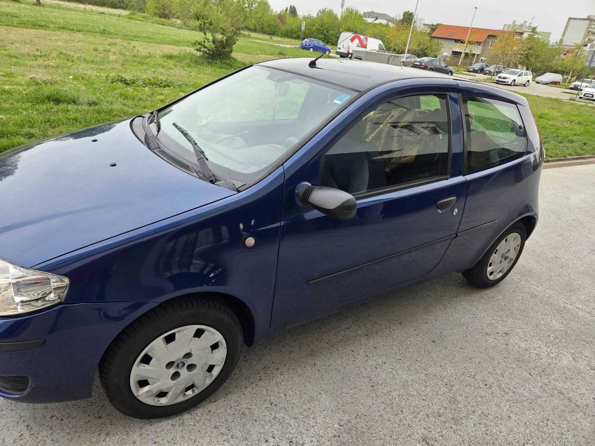Fiat Punto 1.2 active