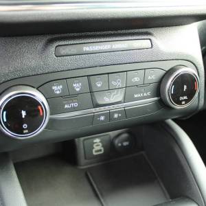 Ford Kuga 2.5 Hybrid TITANIUM AUTOMTIK