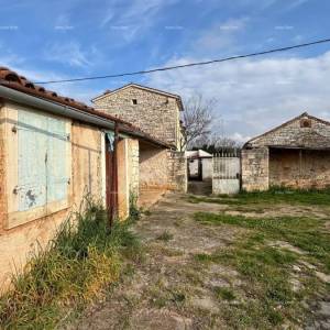 Galižana – kuća s više objekata i velikim potencijalom za obnovu