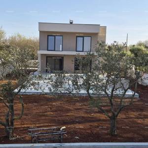 GALIŽANA - Prodaja moderne kuće s bazenom, jacuzzijem i pogledom ma more!