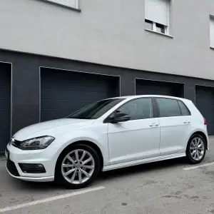 GOLF VII 2.0TDI DSG R-line //91tkm//prvi vlasnik//HR auto//odličan//