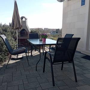 GRAD KRK - Apartman 43m2 s pogledom na more u prizemlju