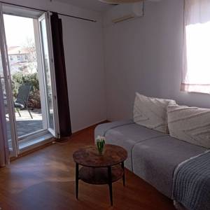 GRAD KRK - Apartman 43m2 s pogledom na more u prizemlju