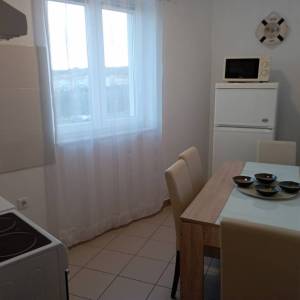 GRAD KRK - Apartman 43m2 s pogledom na more u prizemlju