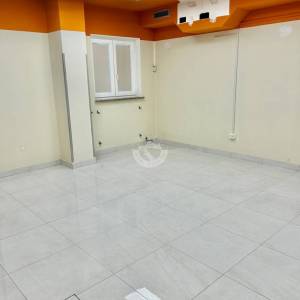 Grad Zagreb, Sesvete, Kraljevečki Novaki, Poslovni prostor 120m2, prizemlje, useljivo