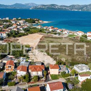 Građevinsko zemljište 1000 m2 s pogledom na more – Pelješac