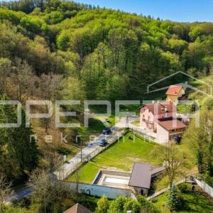 GRAĐEVINSKO ZEMLJIŠTE SA ZAPOČETOM GRADNJOM – SAMOBOR – JELENŠČAK - 1.192 m² + B