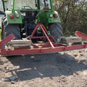 Greda za ravnanje zemlje