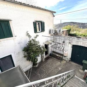 Grižane – adaptirana kamena kuća s pogledom na more