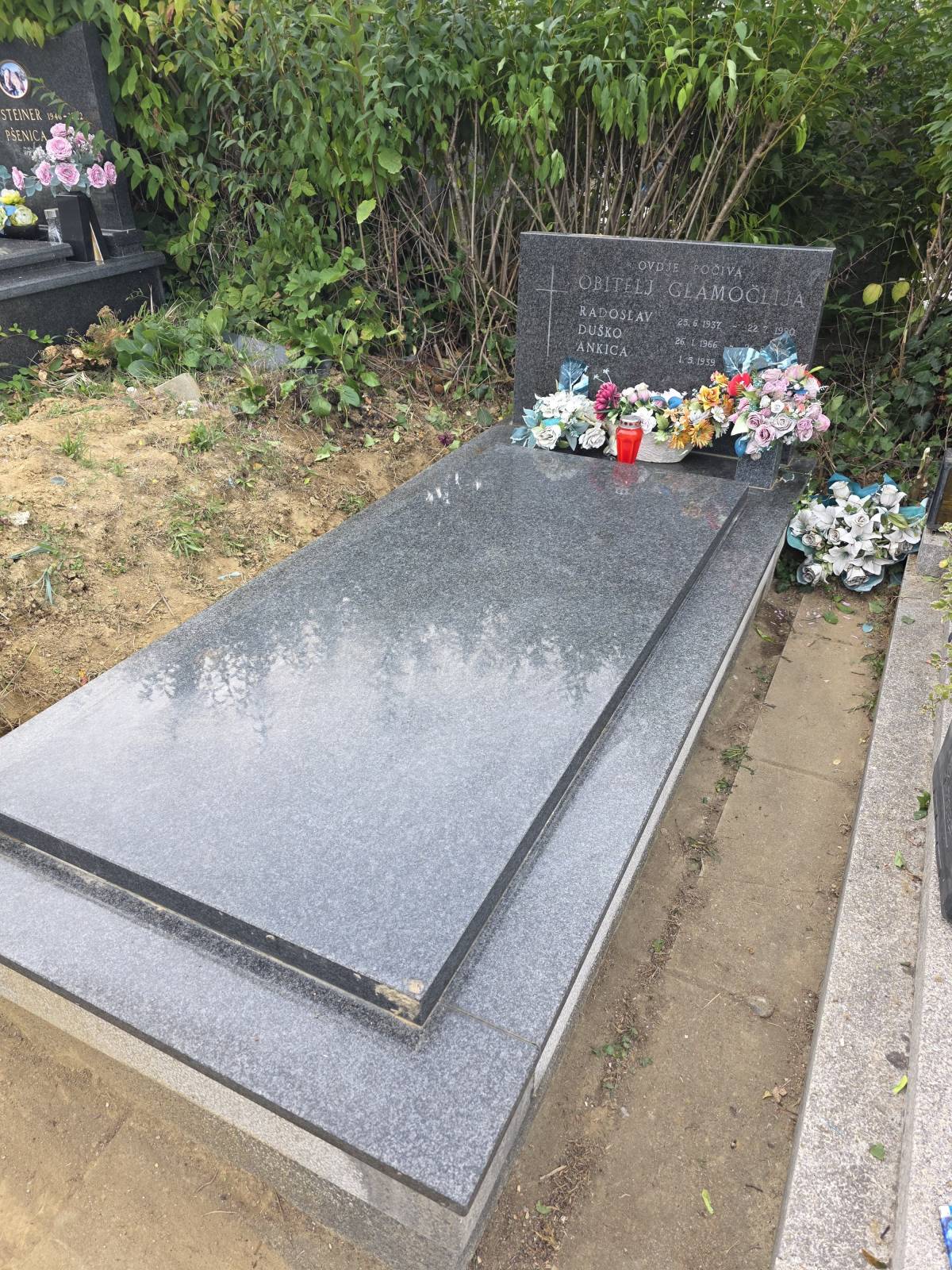 Grobno mjesto Miroševac