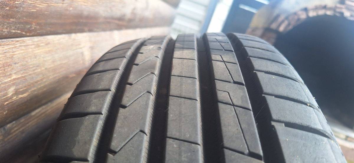 GumE 195/55/16 4 kom.HANKOK 7MM 2024 120 EURA SVE