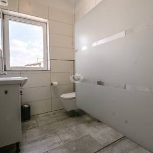 Hrvatska, Zadar, Vinjerac – kuća sa 6 apartmana i pogledom na more, 299 m², idealna investicija