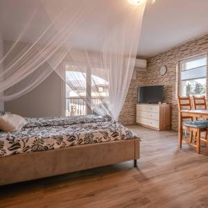 Hrvatska, Zadar, Vinjerac – kuća sa 6 apartmana i pogledom na more, 299 m², idealna investicija