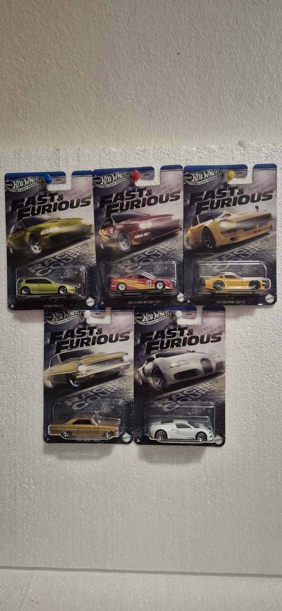 Hitno prodaja cijele kolekcije