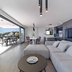 IĆIĆI, luksuzan 3S+DB s pogledom na more