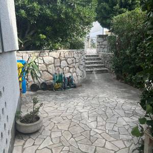 Investicijska kuća s 5 jedinica i otvorenim pogledom na more – Crikvenica, 300 m od mora