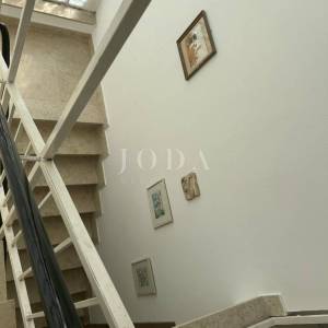 Investicijska kuća s 5 jedinica i otvorenim pogledom na more – Crikvenica, 300 m od mora