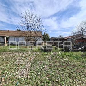 Investicijsko zemljište u Biškupcu