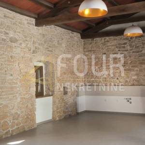 Istra, Barban - okolica, samostojeća kuća s bazenom