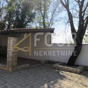 Istra, Barban - okolica, samostojeća kuća s bazenom